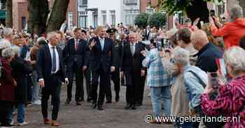 Koning Willem-Alexander heropent kasteel dat ooit 495.000 gulden kostte