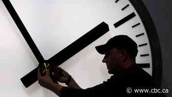 Manitoba adopts permanent daylight time