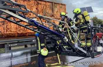 FW-OB: Containerbrand auf der BAB A3 - Feuerwehr löscht Brandgut bei Containerdienst ab