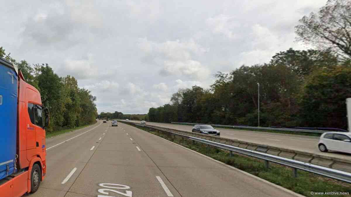 Unmarked police car on 999 call crashes on M20 near Charing