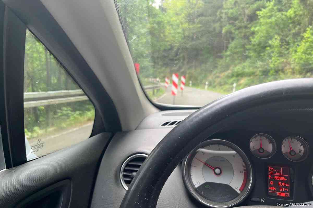 Ärger um marode Straße im Vogtland: Was das die Autofahrer kostet