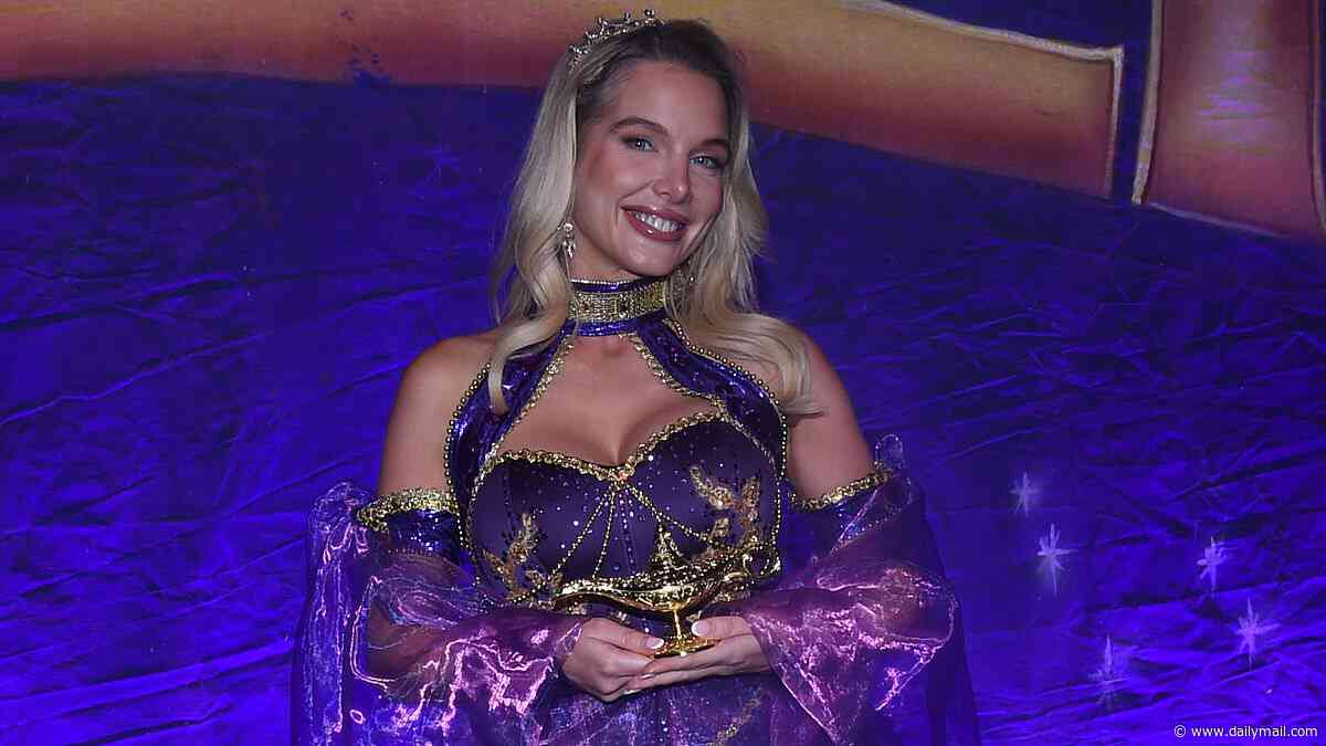 Helen Flanagan gets into character at Aladdin photocall as she gears up for panto season amid 'money troubles'