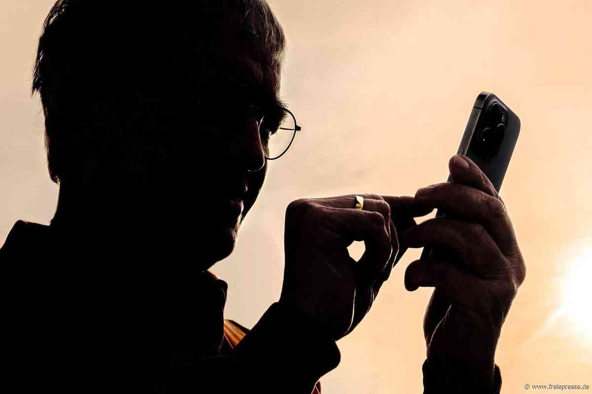 Die Wut-Lawine der alten Männer: Brauchen wir ein Social-Media-Verbot für Menschen über 60?