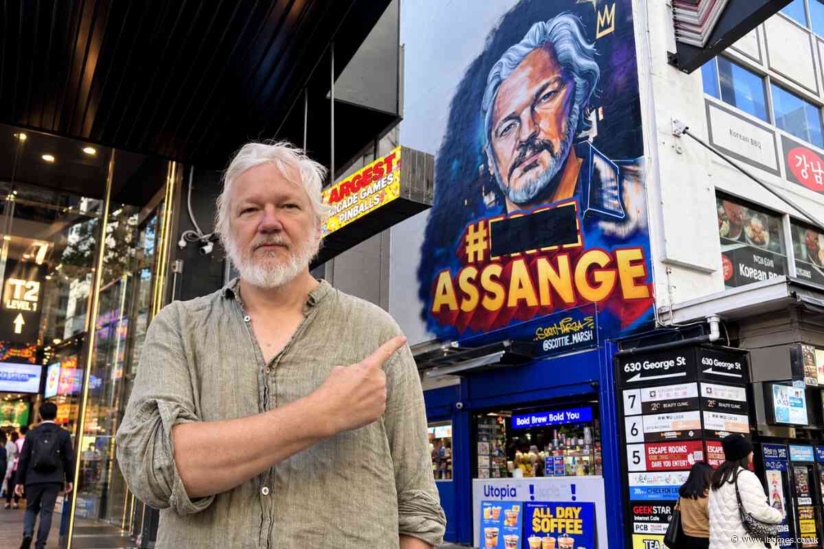 'I'm Back': Julian Assange Returns to X After More Than Two Years With New Sydney Photo