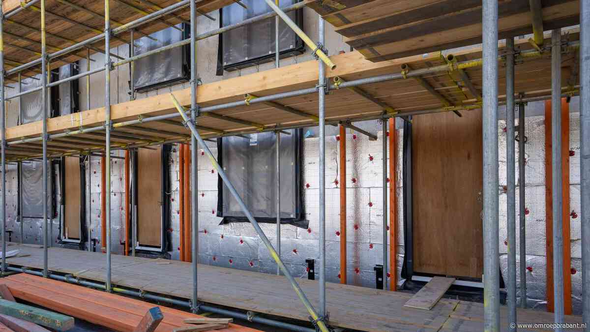 Tienduizenden nieuwe huizen kunnen voorlopig geen stroomaansluiting krijgen