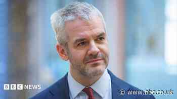 Mayor says fuel prices 'difficult' for businesses