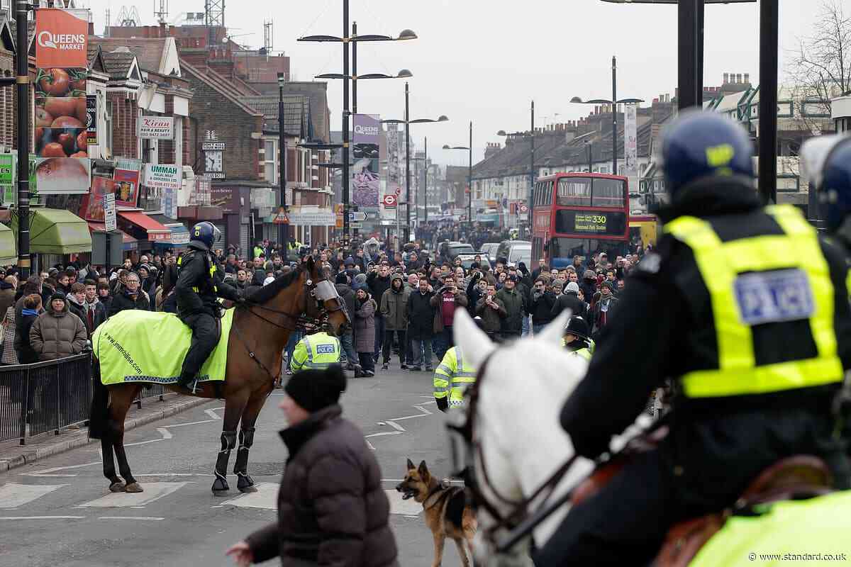Millwall v West Ham: Met to flood south London with 400 police in riot gear amid fears of fan violence