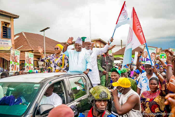 Adebutu dares Yayi to go to court over Ekiti indigene claim