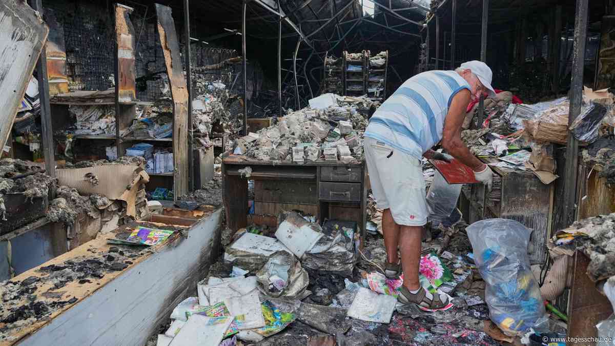 Wie Russland den ukrainischen Buchmarkt angreift