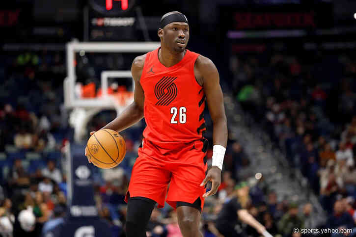 The Suns create competition with Duop Reath signing