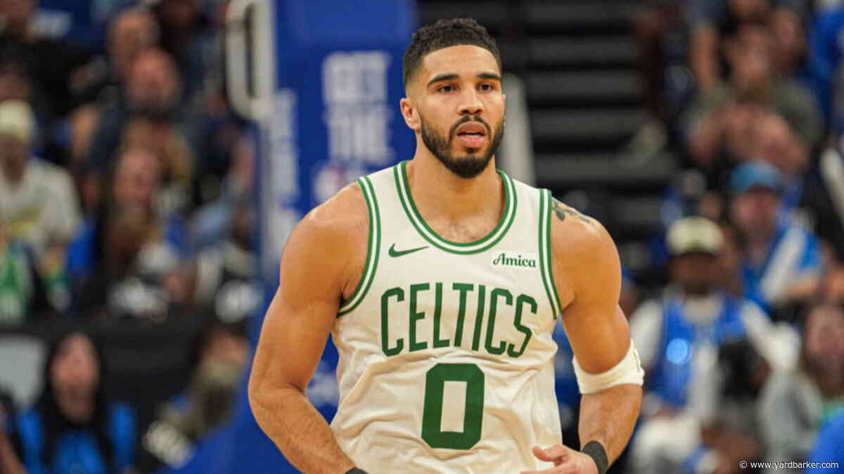 'Nobody Has Ever Played Together': Jayson Tatum Sheds Light on Jaylen Brown Relationship Amid 76ers Revelation
