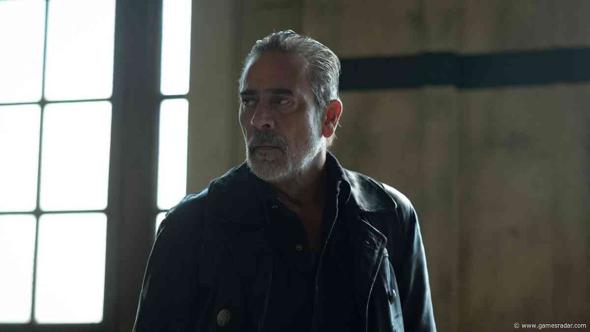 Zack Snyder says that Walking Dead star Jeffrey Dean Morgan wants to play Snake Plissken in Escape from New York reboot: “He’s literally been hitting me up”
