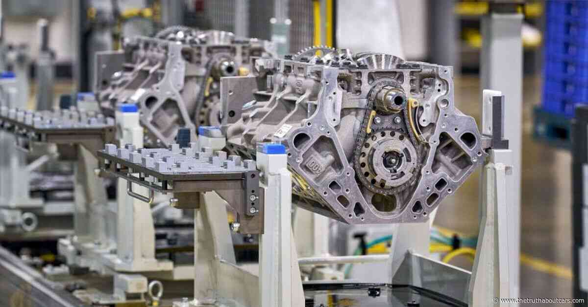 GM Hypes New Small Block V8s