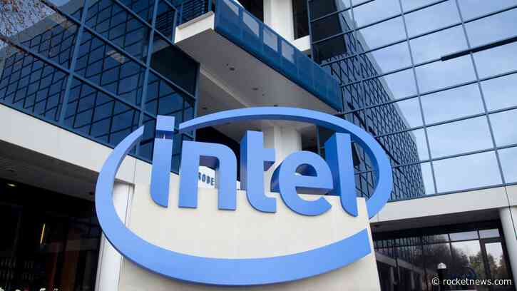 Intel Rises 4%, SK Hynix Climbs 3% on Reports of Talks to Make Memory Chips at Ohio Campus; Micron Holds Flat
