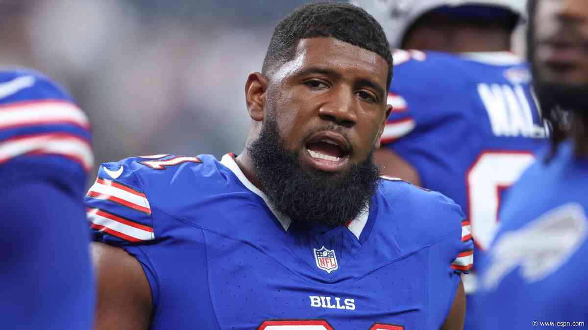 Bills' top DT Oliver inactive after suffering hip injury in warmups