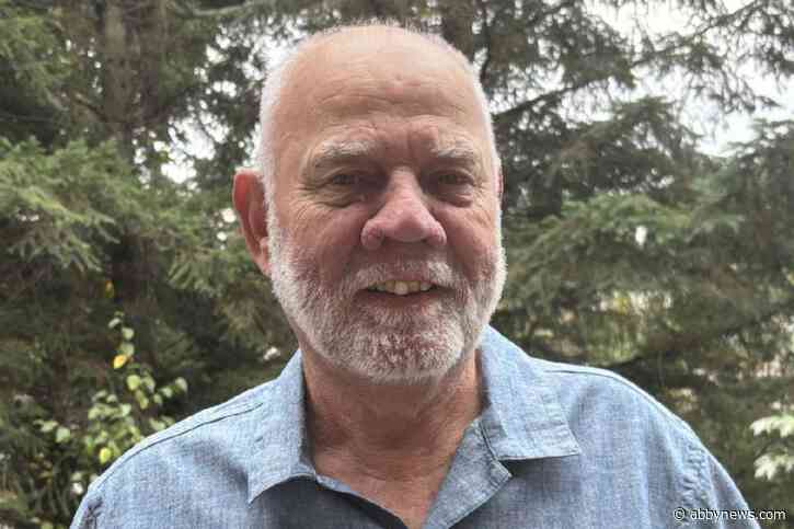 Earl Storey enters 2026 Abbotsford school trustee race