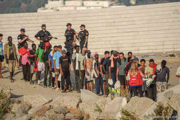 ¿Guerra híbrida o emergencia humanitaria? Las claves detrás del cruce masivo de marroquíes a Ceuta