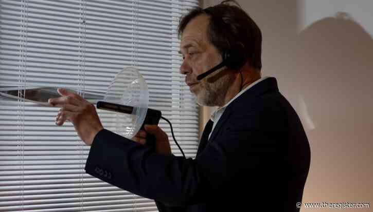 Researchers find way to listen in on headphones from afar