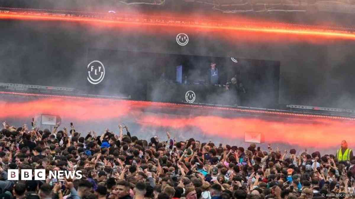 Eight arrests after youths cross railway line to enter music festival