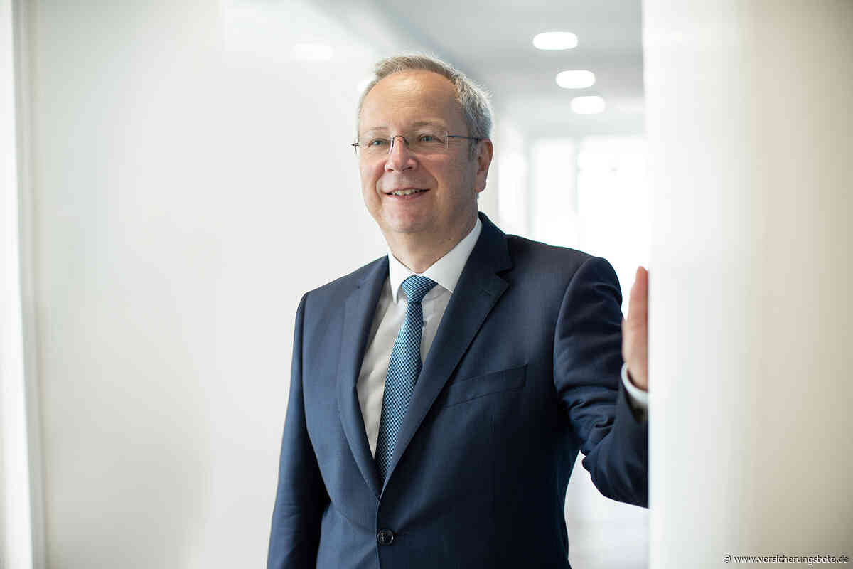 Wenn Eltern ihre Kinder vom Versicherungsstand wegziehen