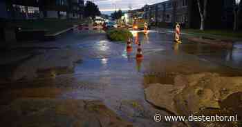 Straat in Apeldoorn stond blank na spontane breuk in waterleiding