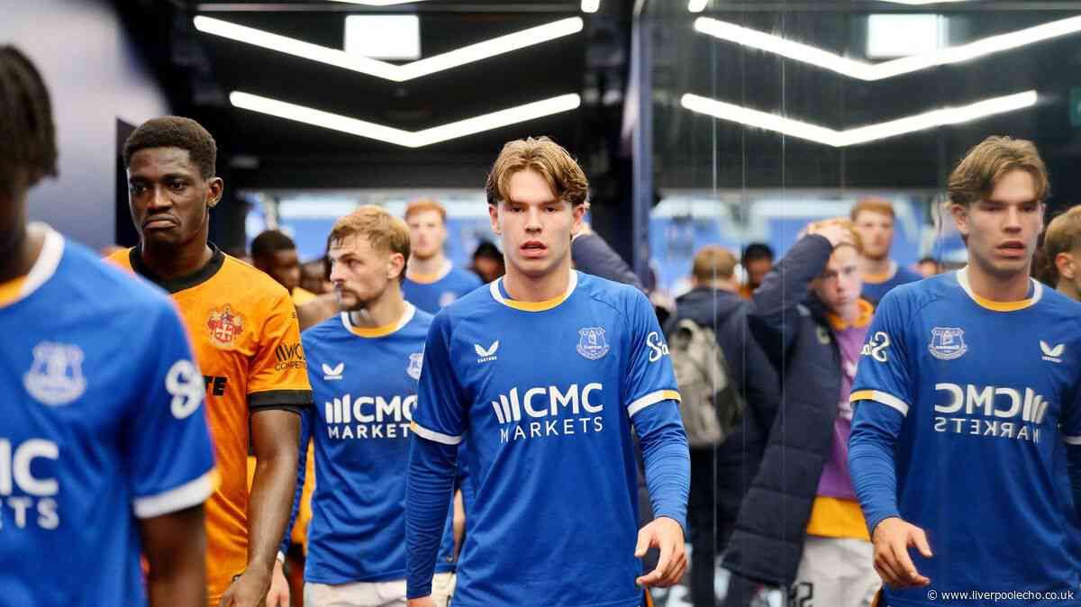 Tyler Dibling gives David Moyes an Everton problem as Harrison Armstrong faces injury fight