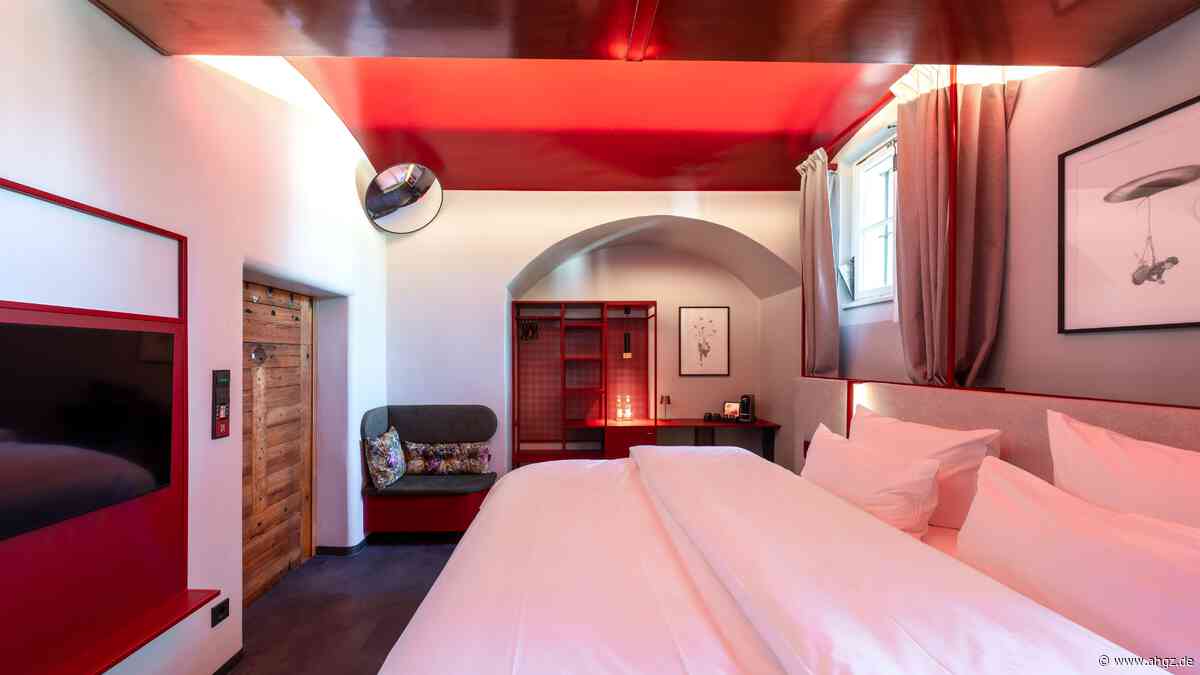 Neueröffnung: The Knast geht als Hotel an den Start