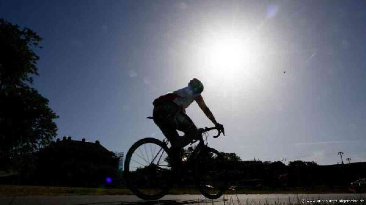 Rennradfahrer schreit nach Sturz um Hilfe