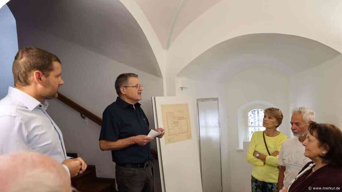 Schongauer Rathaus wird 100: Zahlreiche Besucher informierten sich über Bau und Geschichte