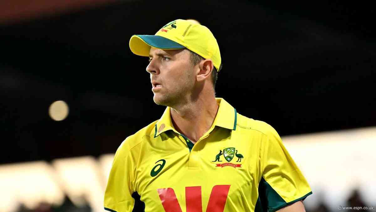 Hazlewood, Stanlake in, unchanged Zimbabwe opt to bowl