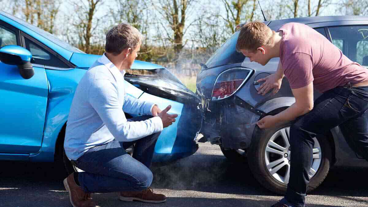 Kfz-Versicherung fast 40 Prozent günstiger: Streichung dieses Eintrags macht den Unterschied