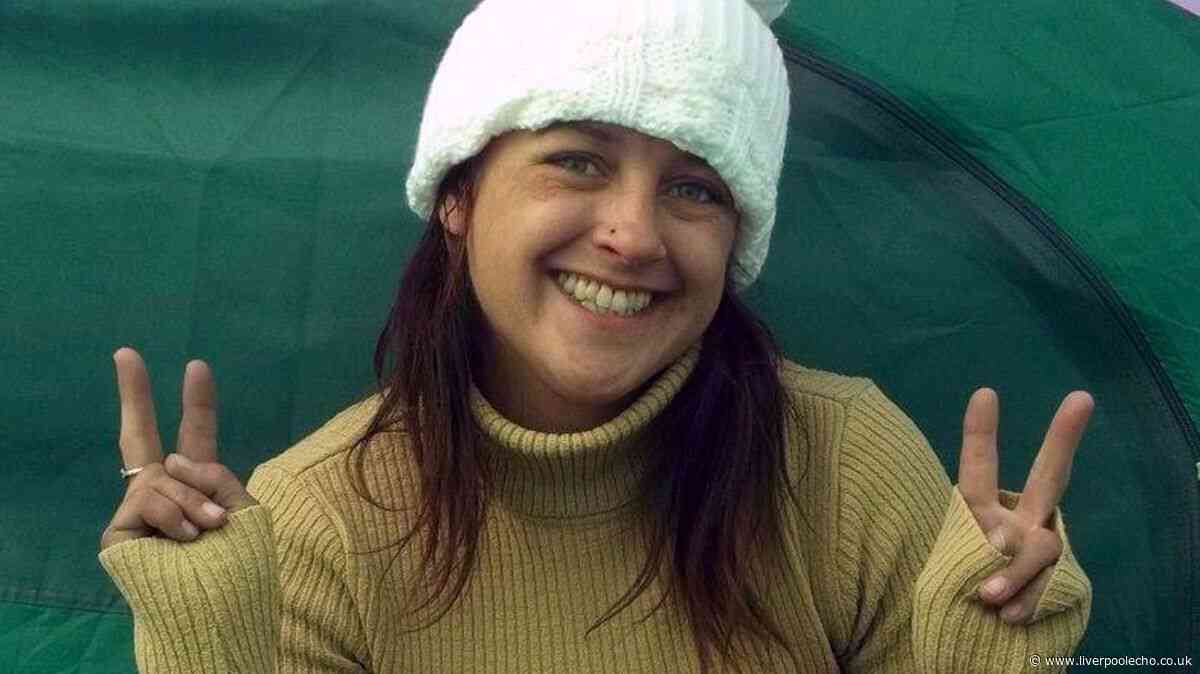 Mum found dead in woods years after disappearance 'was murdered', police say