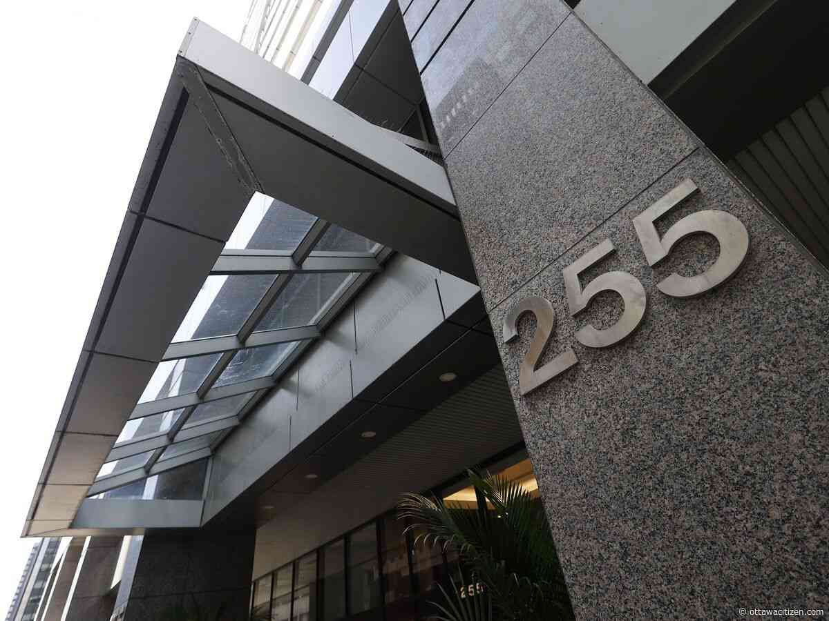 Federal financial regulator still hasn't released transparency document six months after rest of public service