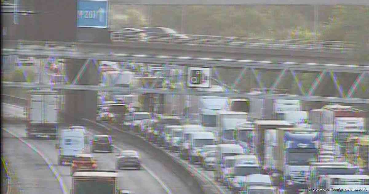 RECAP as Dartford Crossing delays grow after M25 breakdown and crash