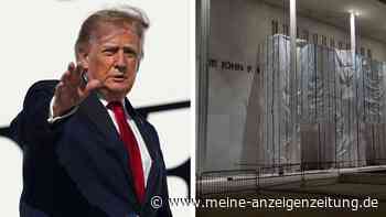 Fotos zeigen Trump mit mysteriösem Dokument: Droht dem Kennedy Center jetzt der Abriss?