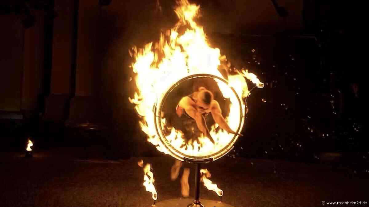 Feuershow und Gewinnspiel: Lange Shoppingnacht in Rosenheim steht bevor