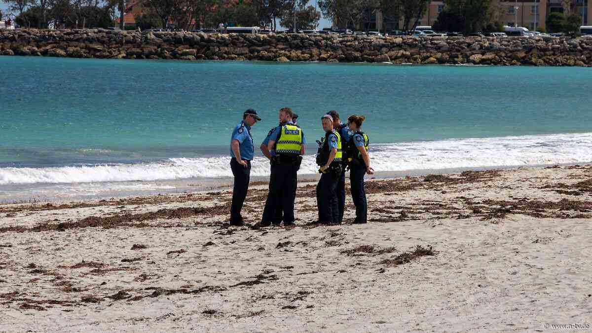 Blutlache im Wasser: Hai tötet Schwimmer vor westaustralischer Küste