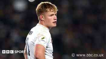 Fin Smith sets England autumn ultimatum to hit form