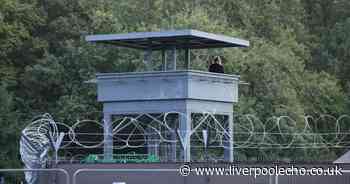 Huge tower and barbed wire fencing appears in Sefton Park