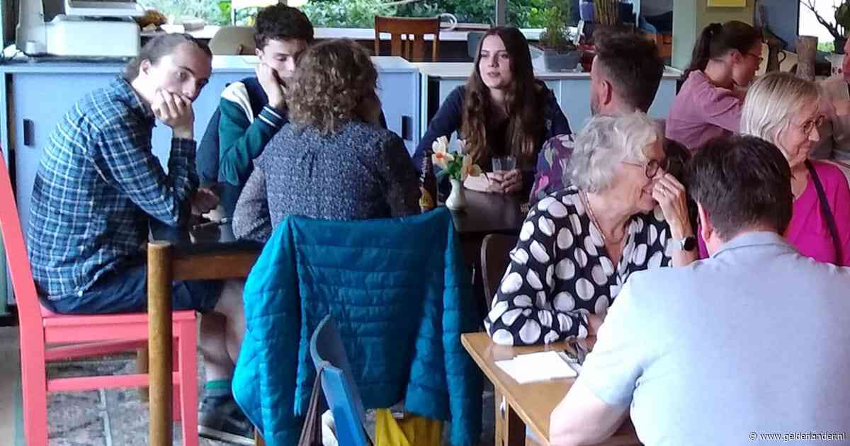 Stadskeuken Arnhem houdt week vol ontmoetingen aan de Beekstraat