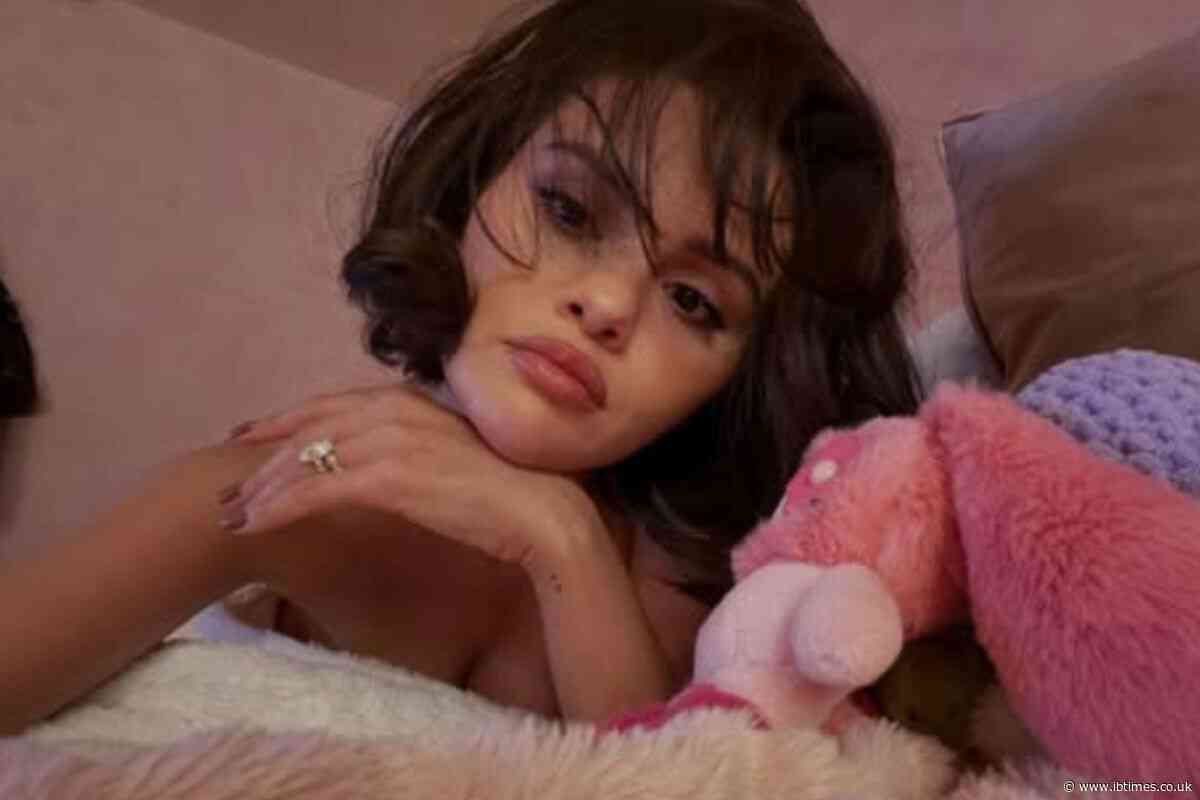 Selena Gomez Is Tired of People Wanting to 'Freeze' Her in 2016 But Critics Blame Her Changing Looks on 'Bad Choices'