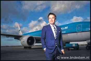 Powerbank van oud-directeur Camiel Eurlings ontploft in KLM-vliegtuig, toestel keert om