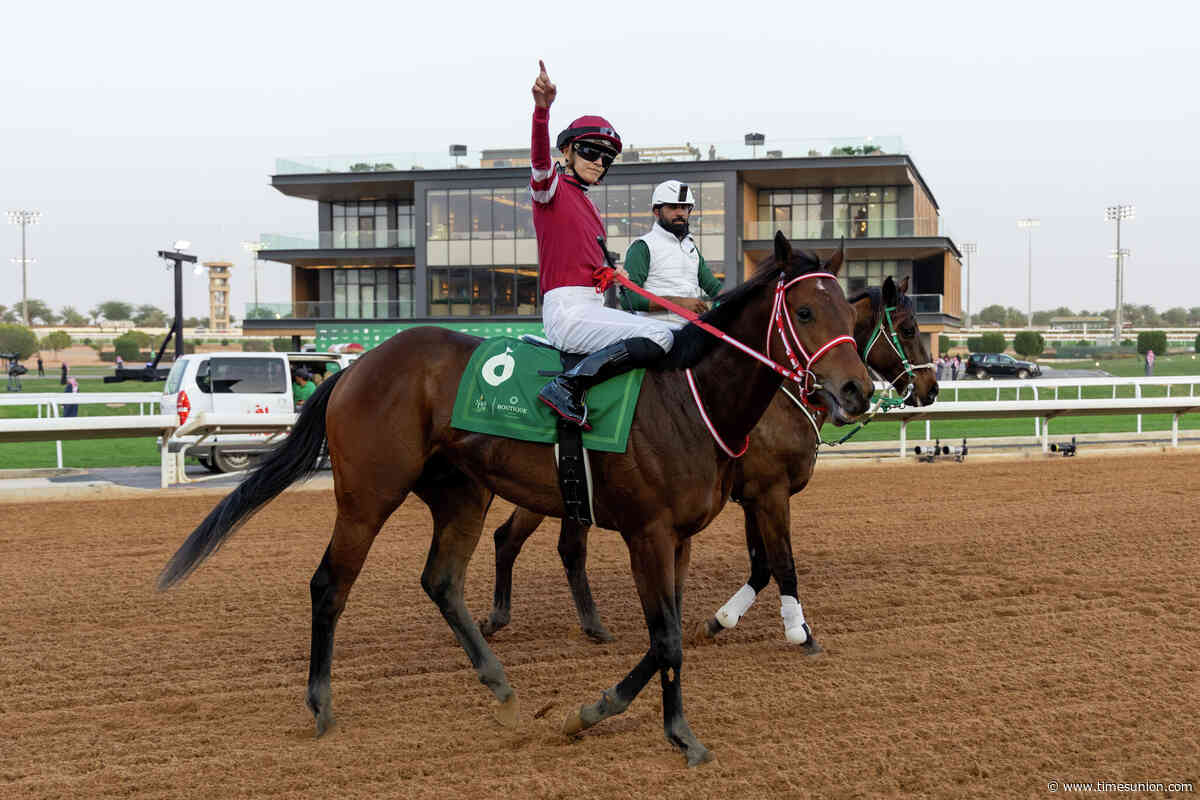 Belmont is back: Forever Young headlines Jockey Club Gold Cup as Long Island track reopens