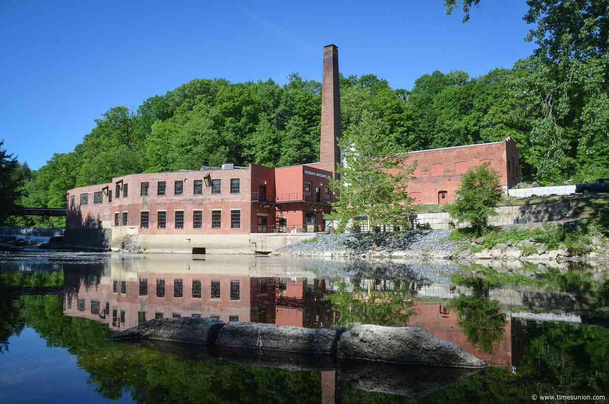 Roundup: Tour, tasting at Brown’s Brewing, lots more food news