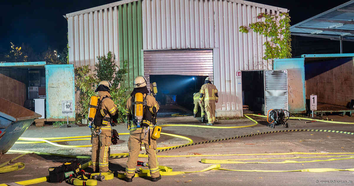 Bamberg: Brand in Wertstoffhof - Feuerwehr schildert Problematik