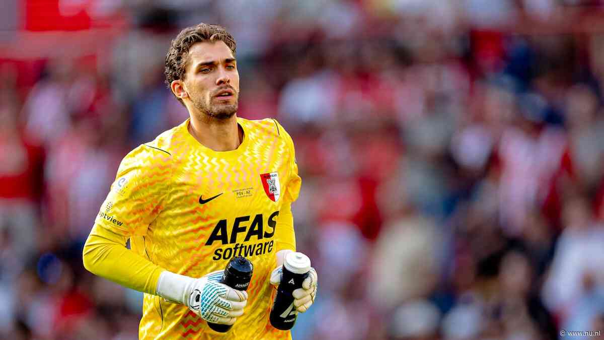 AZ-keeper De Busser debuteert onder bondscoach Van Bommel in Belgische selectie