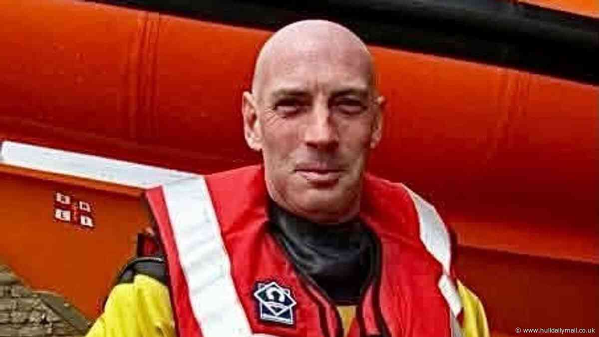 Martin retires from RNLI volunteering after more than 20 years of helping save lives off the Flamborough coast
