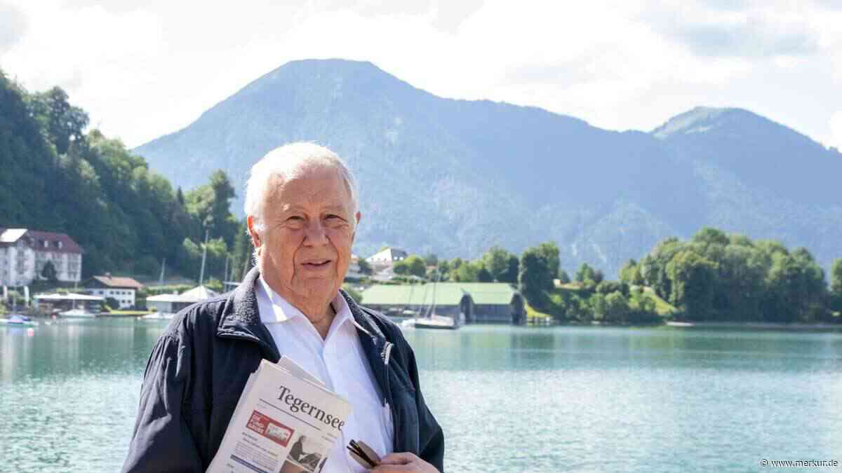 Tegernseer Pfarrer findet: „Die Zeitung bringt Leben ins Haus“ – diese Schlagzeile wünscht er sich