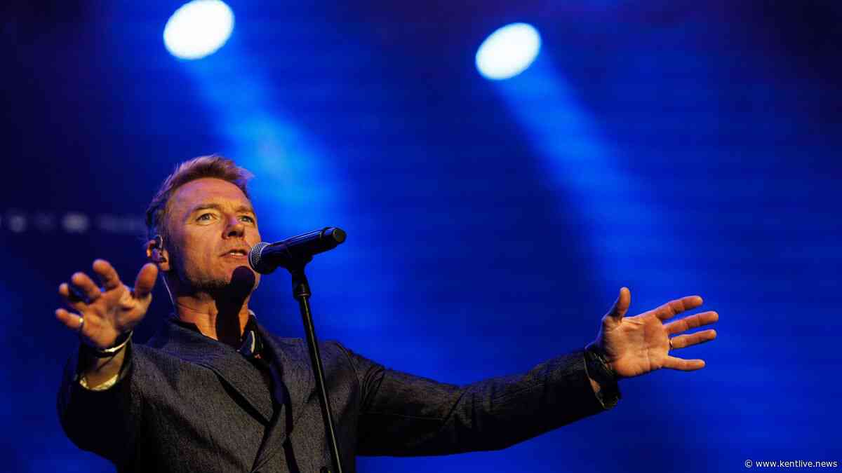 Boy band legends to headline Kent seaside summer concert in 2027