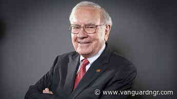 Warren Buffett steps down as Berkshire Hathaway chairman